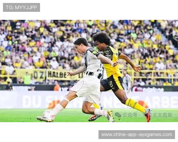 多特格拉尔斯快速插上横传前锋点射成功