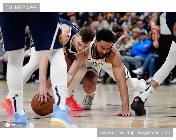 小波特远投不断,篮网把对手推上绝境 小波特远投不断,篮网把对手推上绝境