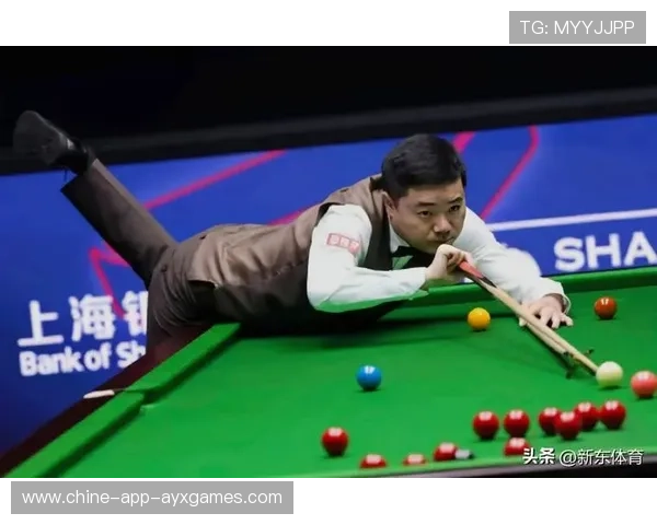 丁俊晖细腻手感与炮台控制练——开启斯诺克艺术之门 丁俊晖细腻手感与炮台控制练——开启斯诺克艺术之门