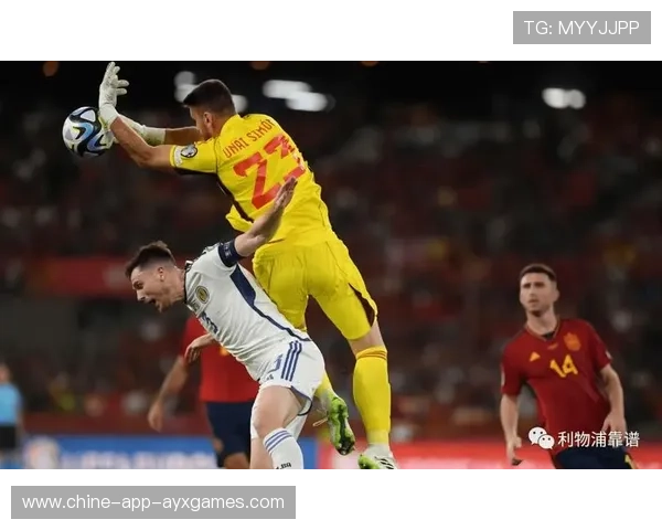 利物浦持续外压推进不断挤压对方腹地 利物浦持续外压推进不断挤压对方腹地