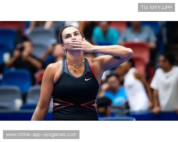 萨巴伦卡高压扣杀如雷霆